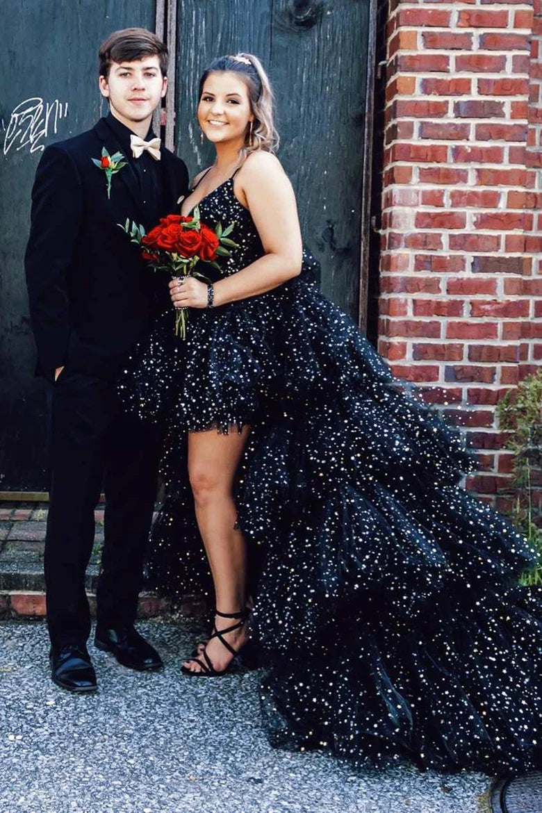 Vestido de fiesta largo de varias capas con tirantes finos, estrellas, corte alto y bajo, con cola
